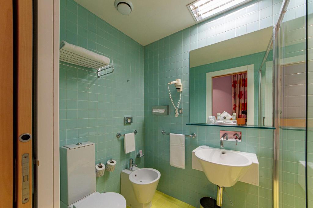 Koupelna v ubytování Albani Hotel Roma