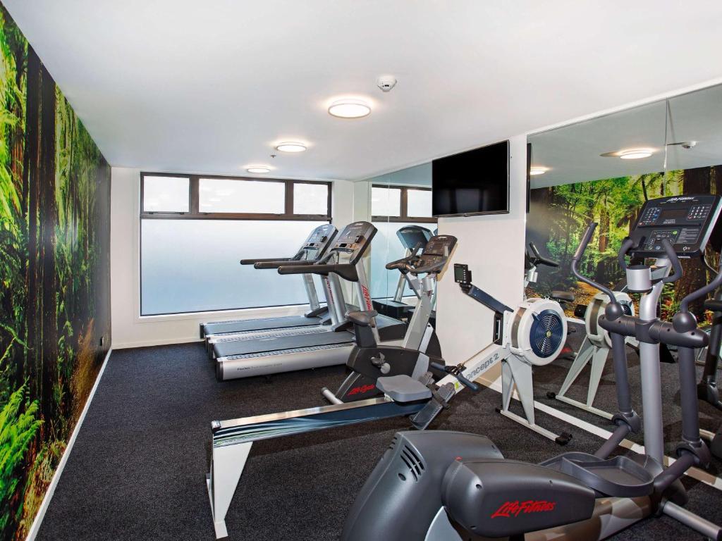 Fitness centrum a/nebo fitness zařízení v ubytování Novotel Queenstown Lakeside