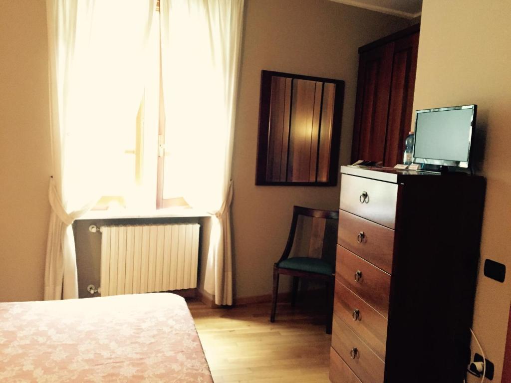 Kuchyň nebo kuchyňský kout v ubytování Albergo San Lorenzo