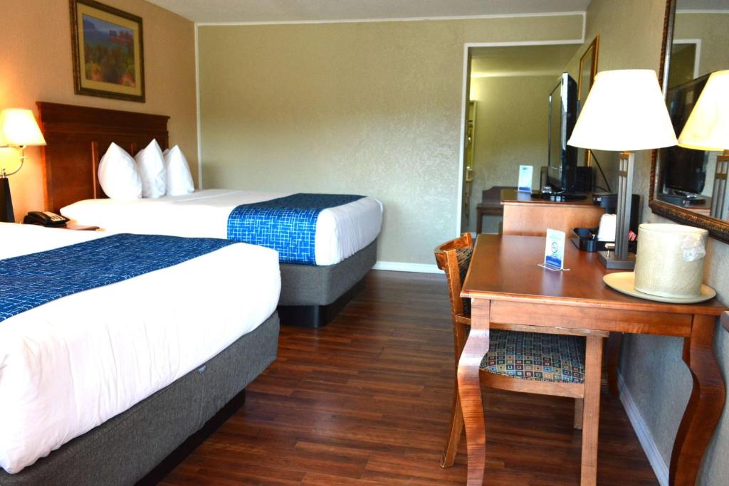 Travelodge by Wyndham Trinidad - Habitación Con 2 Camas Grandes - No Fumadores