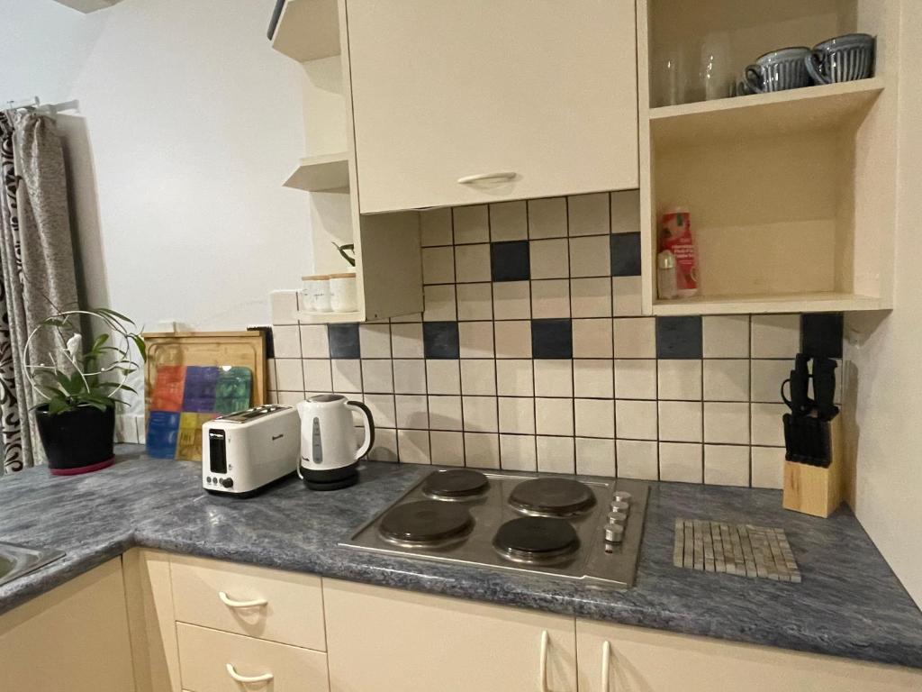 Home in Church corner - Resim 11