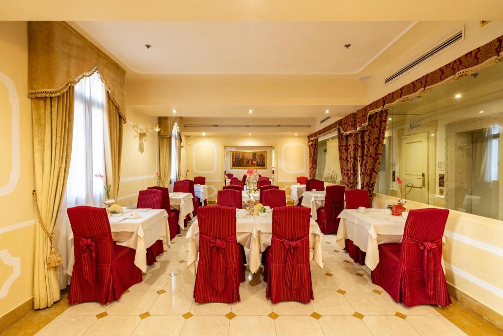 Hotel A La Commedia - 3