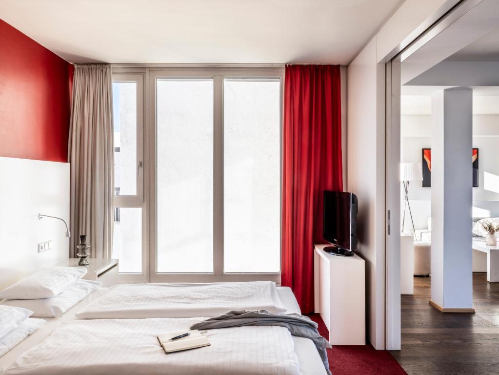 Falkensteiner Hotel Bratislava - Senior Suite (met Toegang Tot Lounge Op Het Dak)