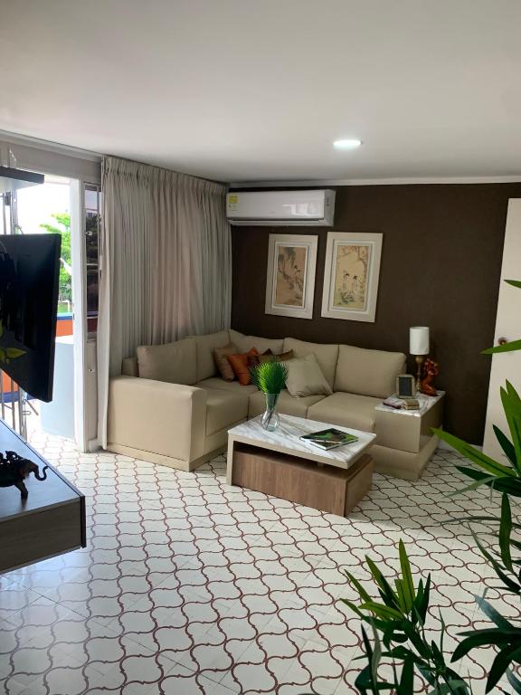 Et opholdsområde på Apartahotel Edificio Baquero x5 Apto 401