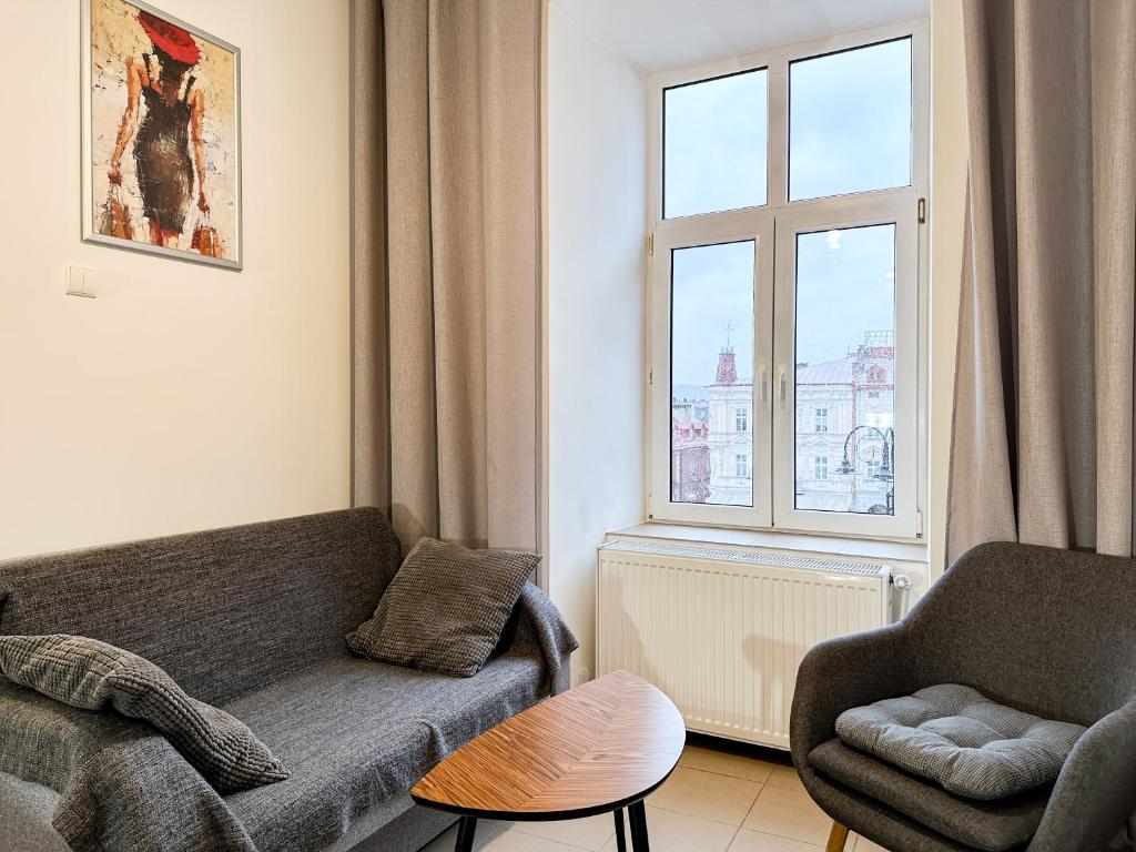 Rynek14 Przemyśl OLD TOWN VIEW APARTMENTS - Deluxe Apartment