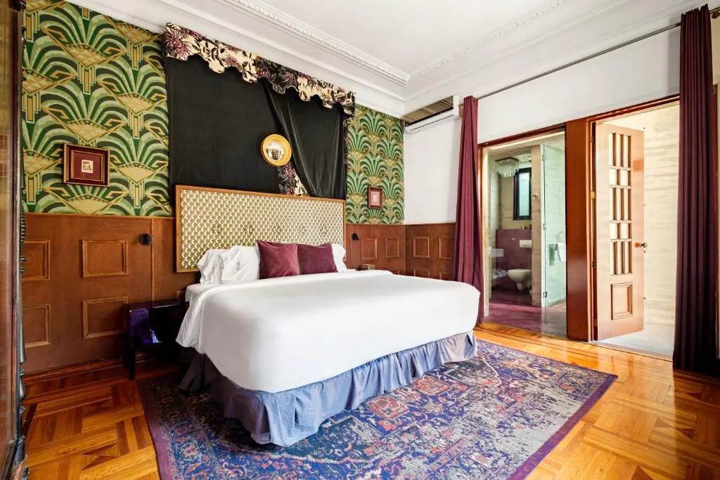 Master Suite with Terrace