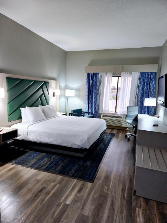 Wingate by Wyndham Sulphur Near Lake Charles - 王室 - 残疾人进入/不吸烟