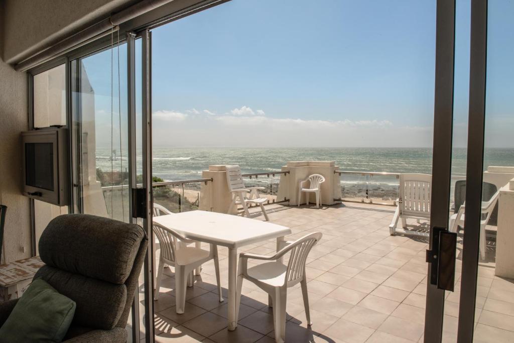 Seashells Condo, Jeffreys Bay (updated prices 2024)