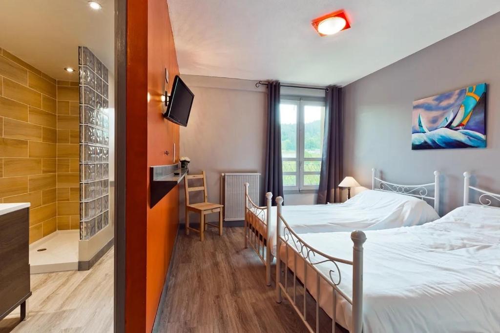 Domaine Le Prieuré - Habitación Cuádruple Con Baño