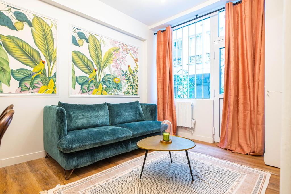 Image showcasing Private Conference & Meeting Rooms at Lumen - Long Island City Luxury ...