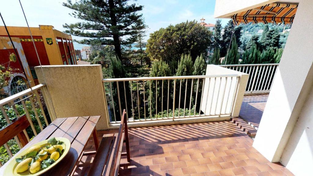 Fotografia z galérie ubytovania Résidence Fontana Rosa - GIOTTO - Grand 2Pau calme proche mer avec terrasse et parking MAE-9704 v Mentone