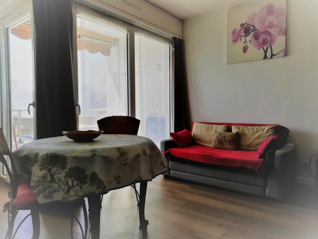 Posedenie v ubytovaní Résidence Le Chateau Durieux 1 - Agréable studio au coeur des commerces ! MAE-4104