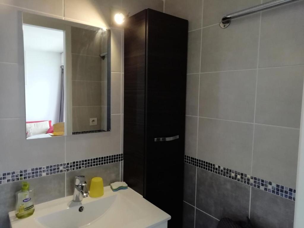 Kúpeľňa v ubytovaní Résidence Le Chateau Durieux 1 - Agréable studio au coeur des commerces ! MAE-4104