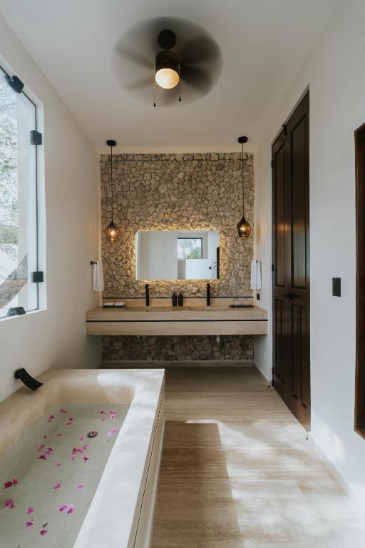 Kahal Hotel Adults Only - Paseo Montejo - Superior Suite