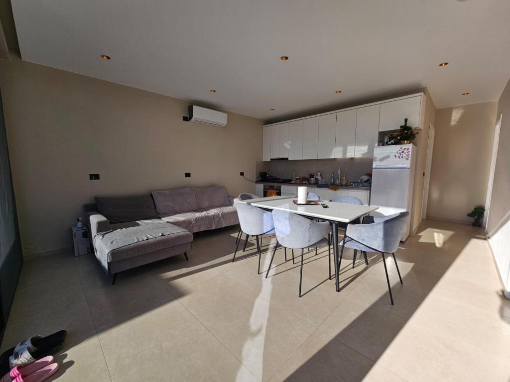 Sunrise Villa - Image 8