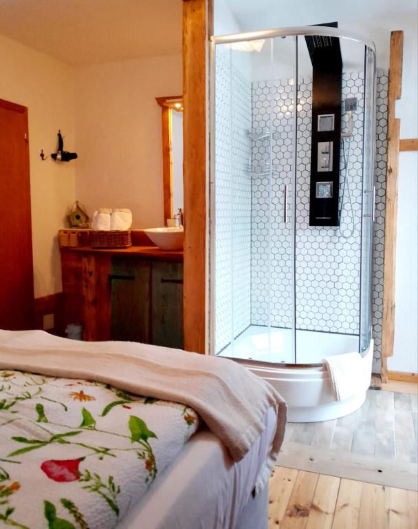 Postel nebo postele na pokoji v ubytování Haus Moni