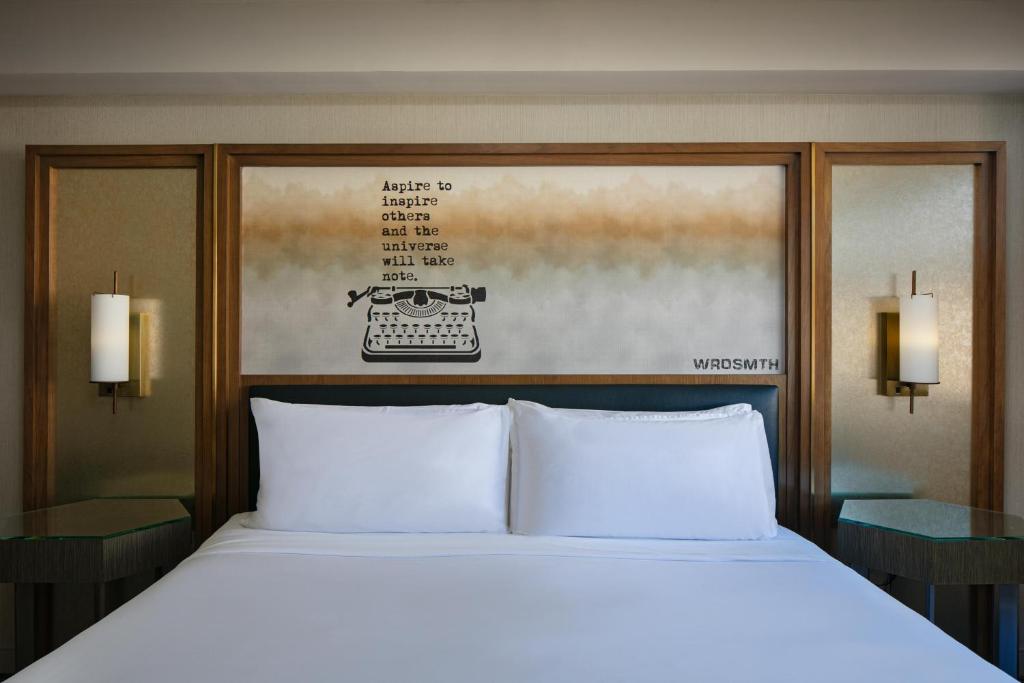 Hotel Dena, Pasadena Los Angeles, a Tribute Portfolio Hotel - Bi-Level King Loft With Patio