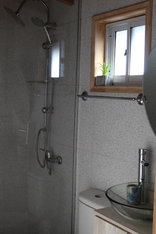 Koupelna v ubytování Nuevo departamento en el sur de Chile, ubicado en la comuna de La Unión.