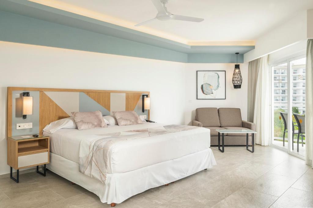 Riu Caribe - All Inclusive photo