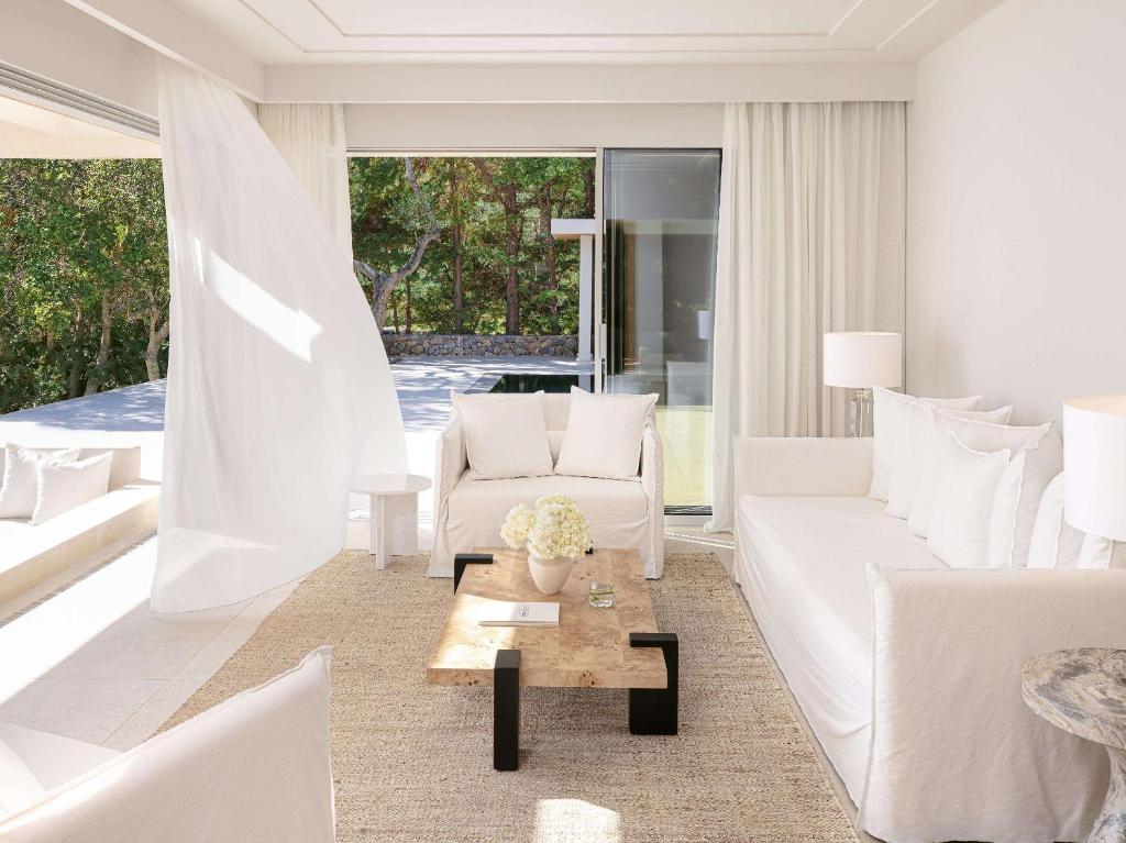 Posezení v ubytování Corfu Imperial, A Grecotel Resort to Live