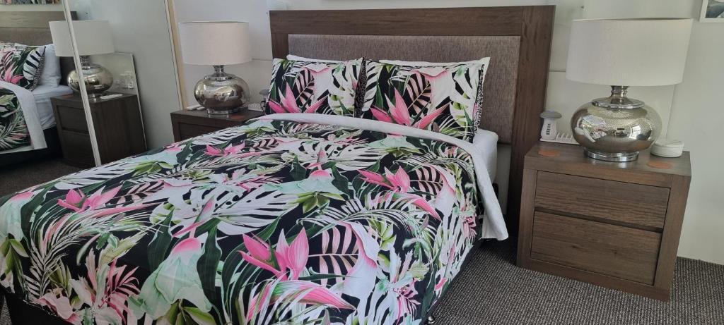 Легло или легла в стая в Private Suite Nautilus Beach Front Resort