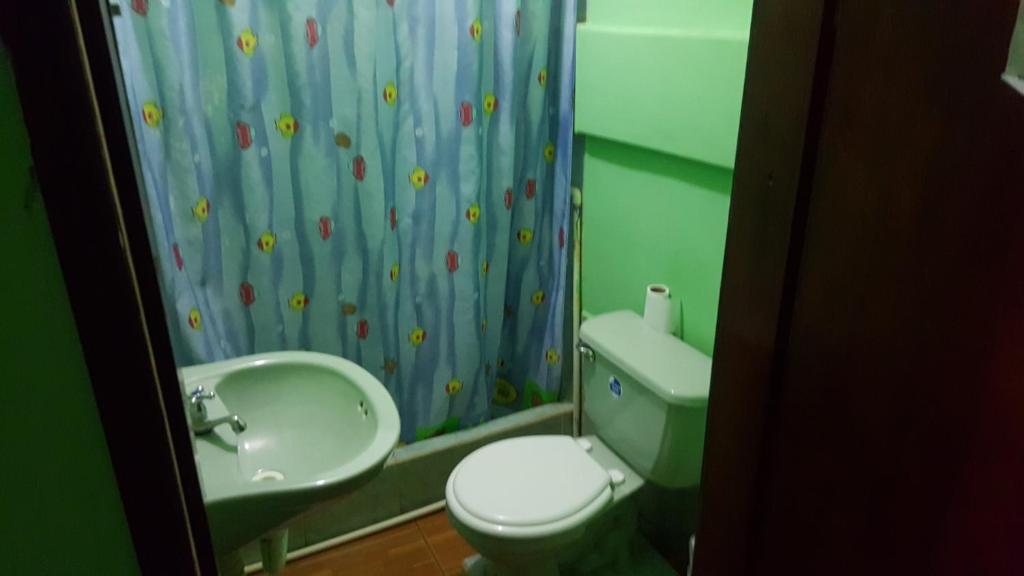 Gallery image of Hotel Economica in Coxen Hole