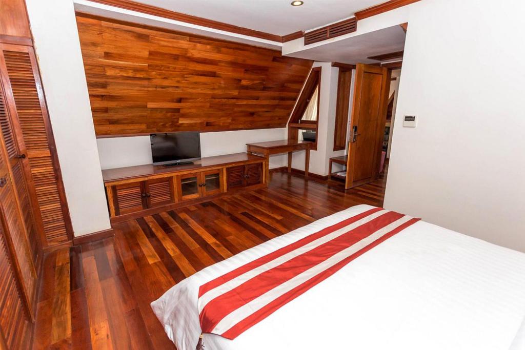 TV a/nebo společenská místnost v ubytování Cheathata CTA Hotel Siem Reap