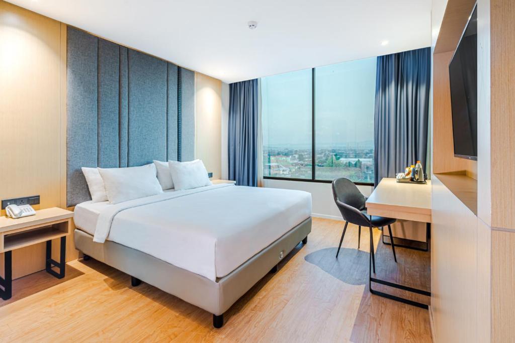 Hotel Eastern Bojonegoro - Luxe Tweepersoonskamer