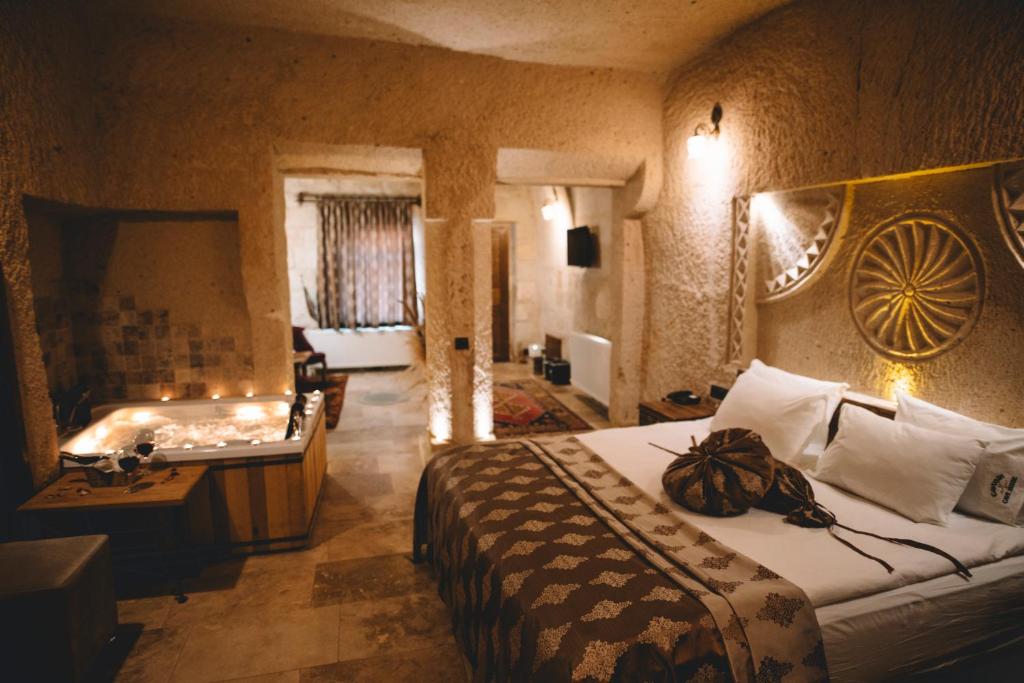 Çavuşin Cave House-Cappadocia - 8