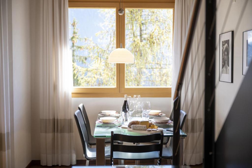 Fotografie z fotogalerie ubytování Chasa Costa dad Archas Maisonette Wohnung v destinaci Scuol