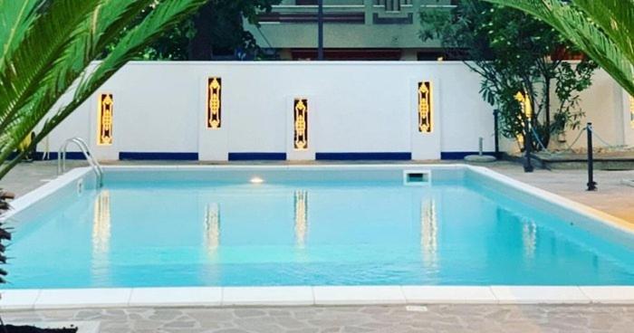 Bazén v ubytování Hotel Biancamano nebo v jeho okolí