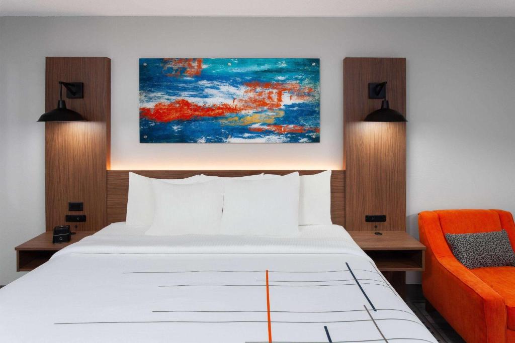 La Quinta Inn by Wyndham Wausau - Deluxe King Room