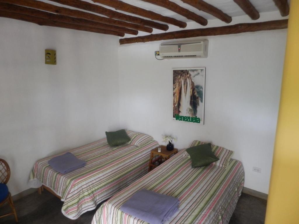 Posada Casa Las Trinitarias - Standard Twin Room