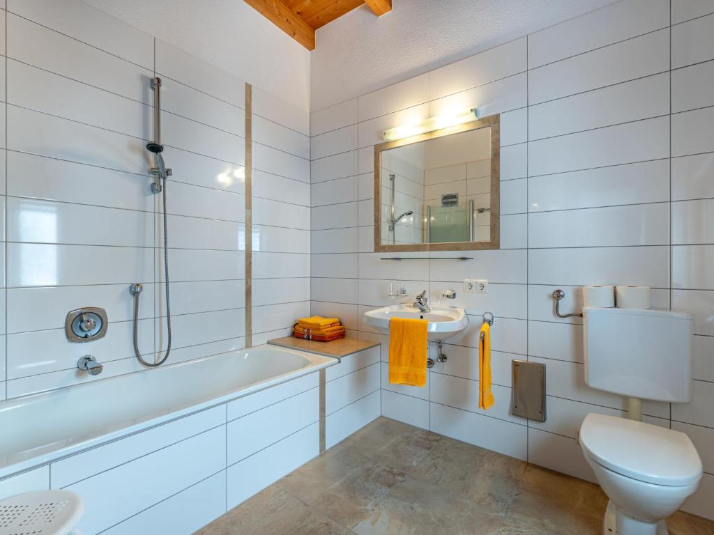 Kúpeľňa v ubytovaní Apartment Grissemann by Interhome