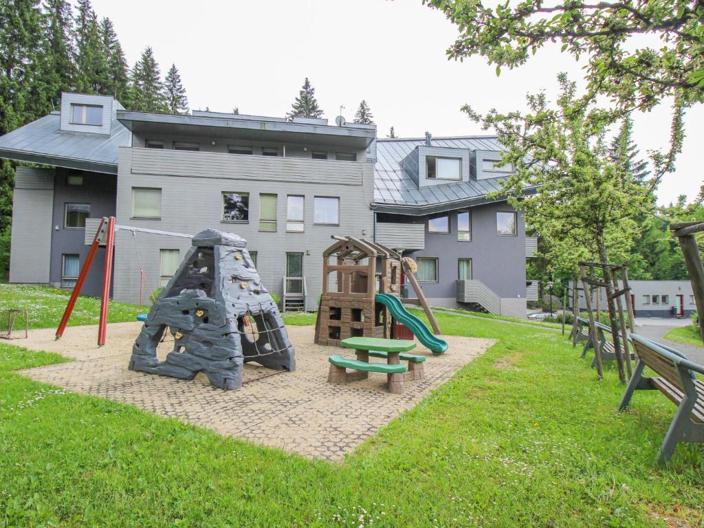 Plac zabaw dla dzieci w obiekcie Apartment Resident Harrachov B-1 by Interhome