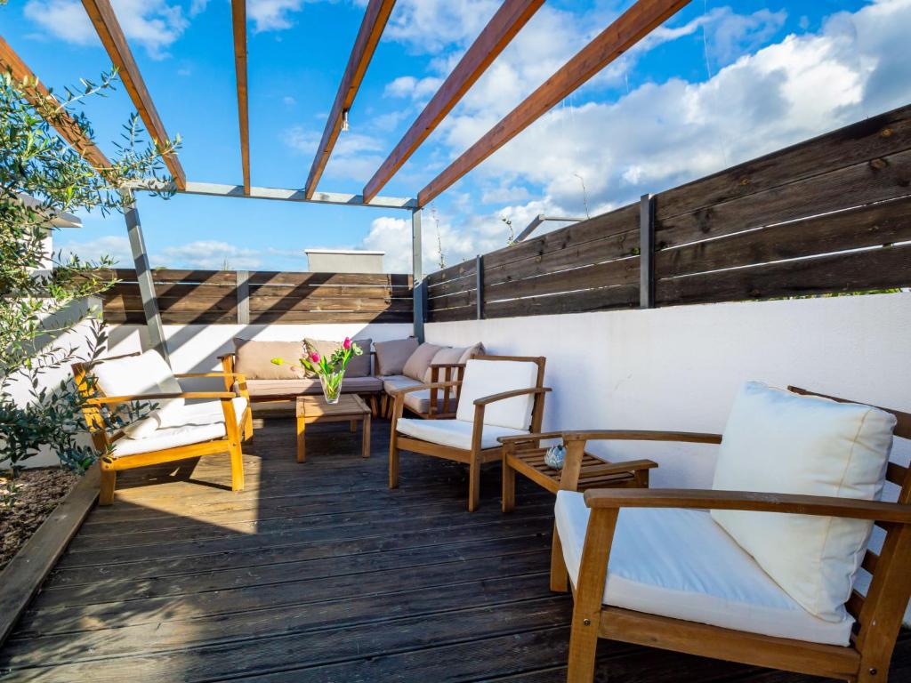 Balkón nebo terasa v ubytování Holiday Home Villa Nika by Interhome