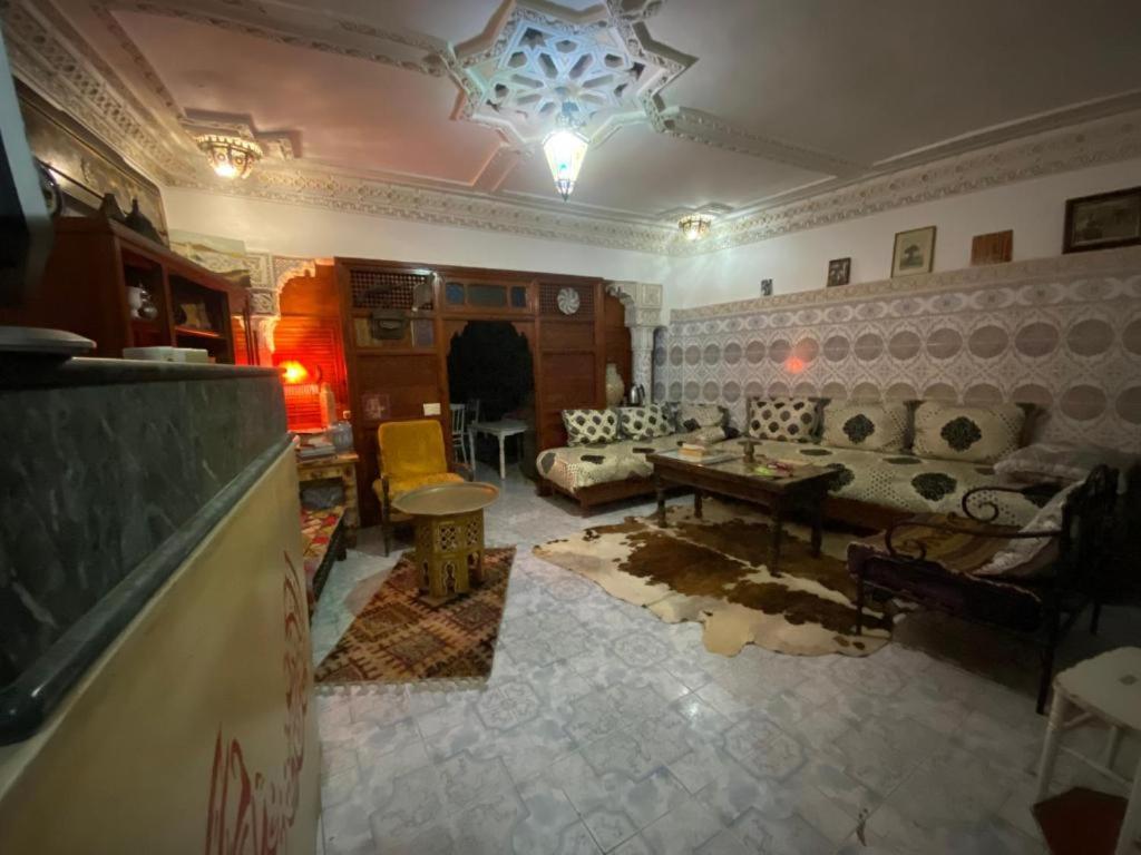 Posezení v ubytování Riad Fez Hostel