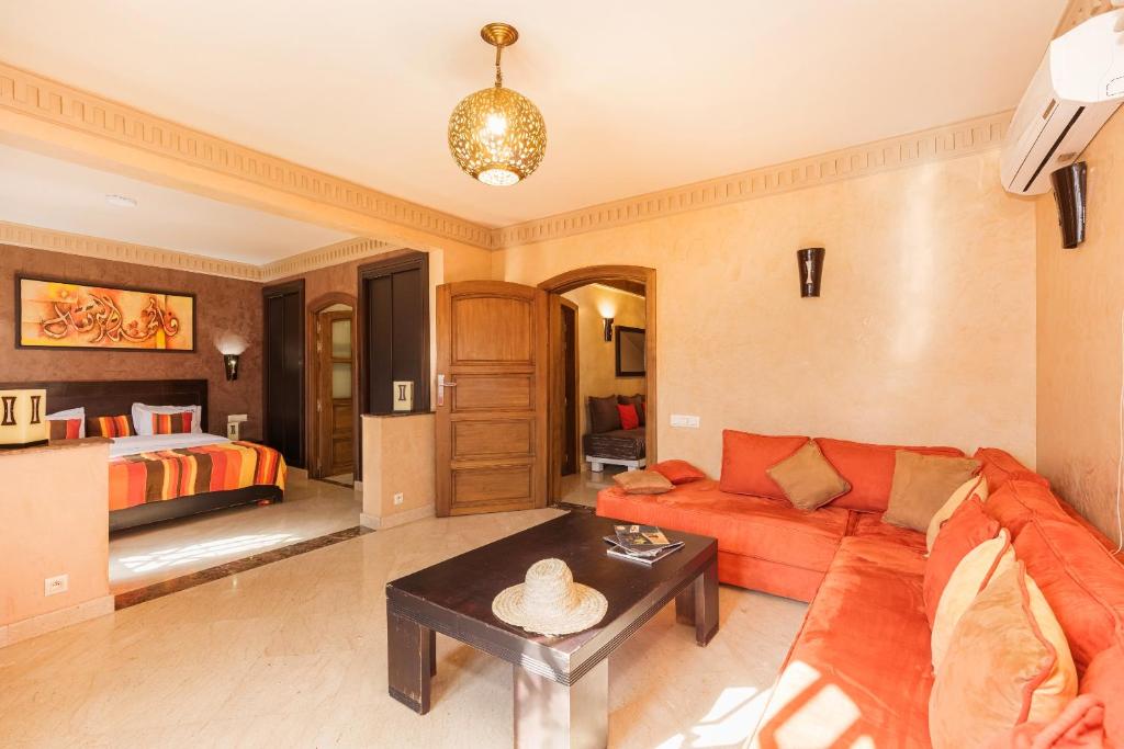 Posezení v ubytování Riad Ushuaia La Villa - Centre Marrakech