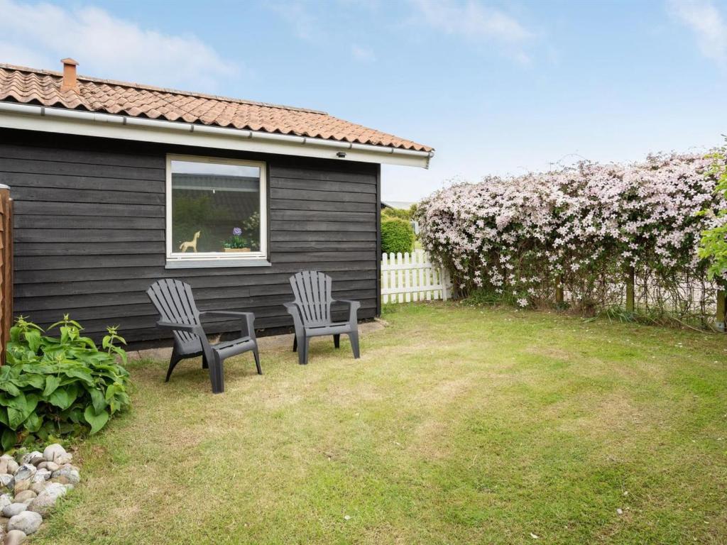 Zahrada ubytování Holiday Home Gisl - 400m from the sea by Interhome