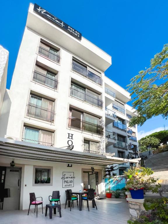 The building in which az apartmanhoteleket is located