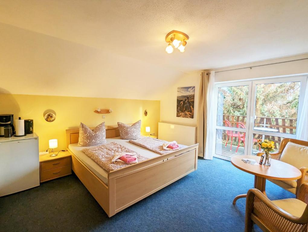 Postel nebo postele na pokoji v ubytování L9 - Urlaubsmagie - Balkon & direkt am Wanderweg