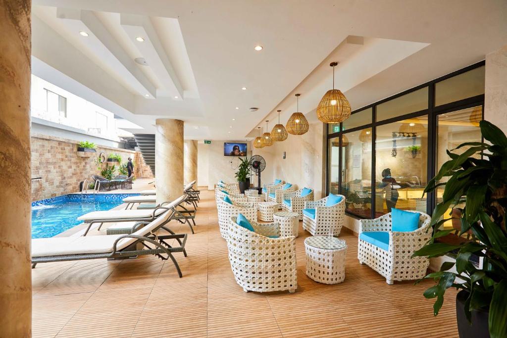 Bazén v ubytování Vintano Hotel nebo v jeho okolí