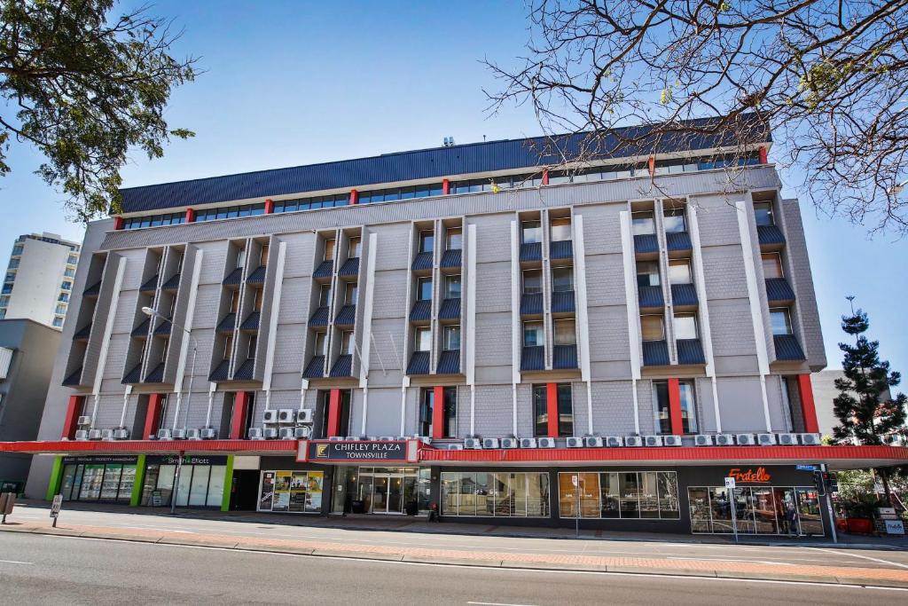 Madison Plaza Townsville - Resim 6