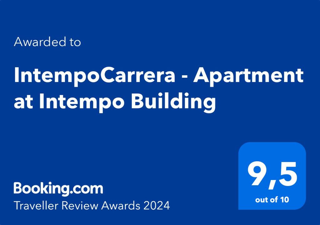 Сертифікат, нагорода, вивіска або інший документ, виставлений в IntempoCarrera - Apartment at Intempo Building