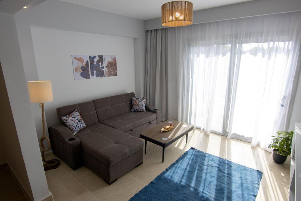 Posezení v ubytování Luxurious NEW CAIRO Mirage City 1 BRD Apartment