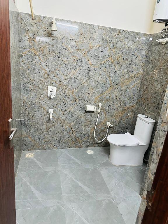 Koupelna v ubytování Sheela Homestay