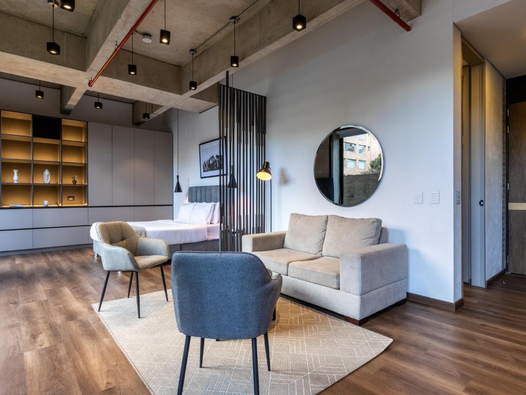 Canvas By Wynwood House - One-Bedroom Apartment With Terrace