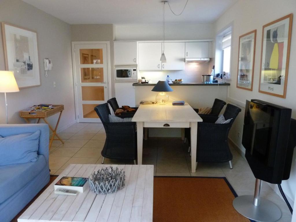 Køkken eller tekøkken på Apartment Green Garden 23 - 204 with shared pool by Interhome