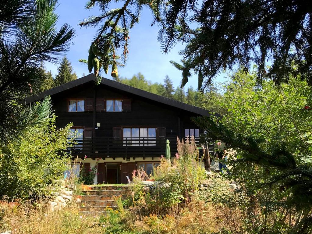 Zahrada ubytování Apartment Chalet Kibou by Interhome