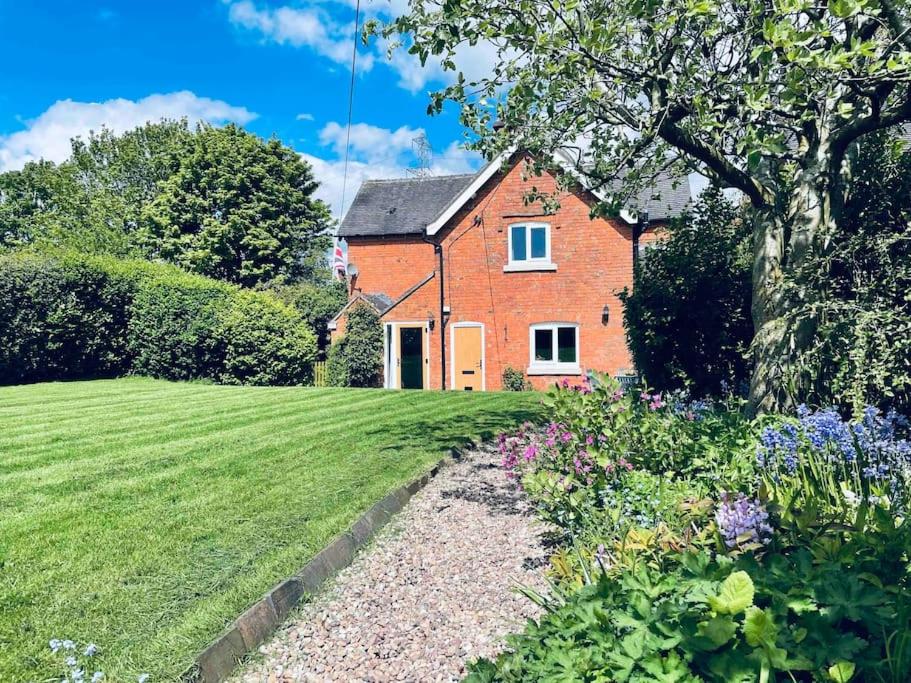 The School House, Cresswell, Stoke on Trent (updated prices 2024)